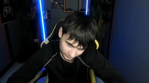 Snapshot of alejandro_ellias chatting on 01/13/26, 05:18 Alejandro online show from 01/13/26, 05:18