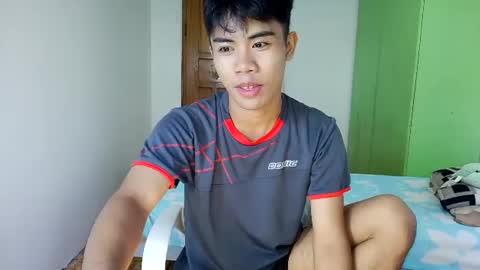 Snapshot of alejandro_fernan chatting on 07/17/26, 12:28 alejandro fernan online show from 07/17/26, 12:28