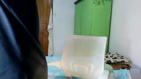 Snapshot of alejandro_fernan chatting on 07/19/26, 12:20 alejandro fernan online show from 07/19/26, 12:20