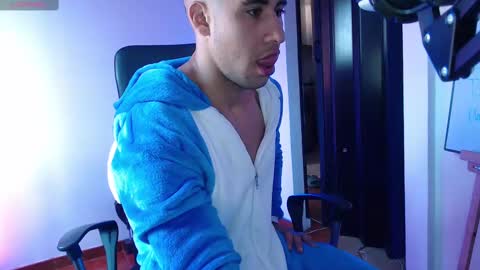 Daiki jack online show from 01/01/25, 03:03