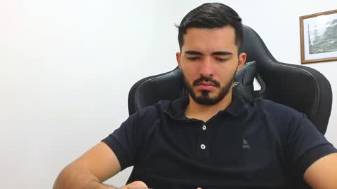 Snapshot of alejandroo_7 chatting on 01/16/25, 08:03 alejandroo_7 online show from 01/16/25, 08:03