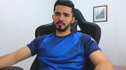 Snapshot of alejandroo_7 chatting on 01/17/25, 10:56 alejandroo_7 online show from 01/17/25, 10:56