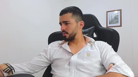 Snapshot of alejandroo_7 chatting on 03/08/25, 07:20 alejandroo_7 online show from 03/08/25, 07:20