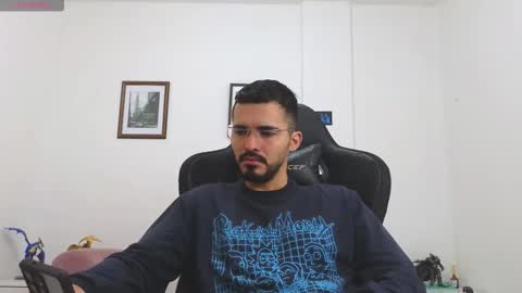 Snapshot of alejandroo_7 chatting on 09/26/25, 03:05 alejandroo_7 online show from 09/26/25, 03:05