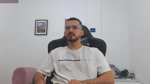 alejandroo_7 online show from 01/07/26, 04:31