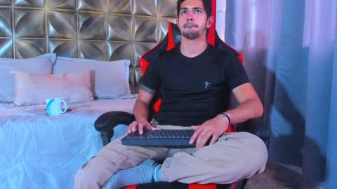 Alejo  online show from 01/26/25, 08:02