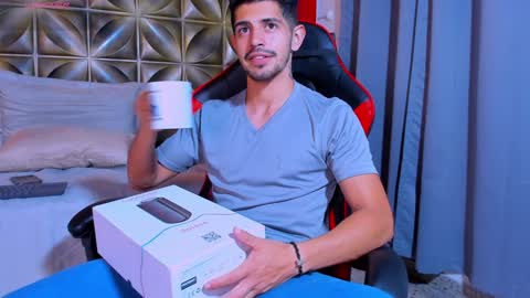 Alejo  online show from 02/05/25, 05:30