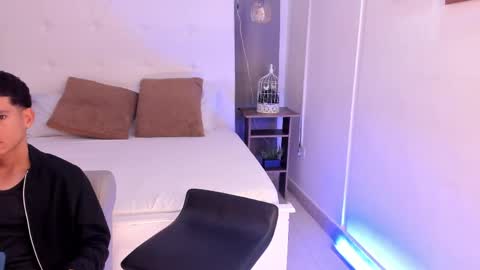 alejo_exotic online show from 05/19/26, 12:22