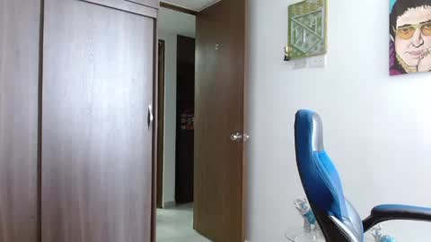 David online show from 04/23/26, 01:35