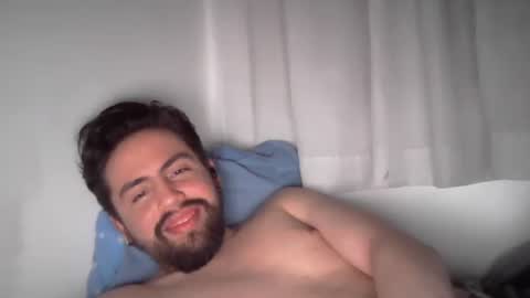 alejo_shy online show from 11/11/25, 06:24