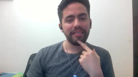 alejo_shy online show from 11/30/25, 03:10