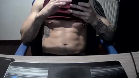 alejoduarte16 online show from 04/06/26, 06:09