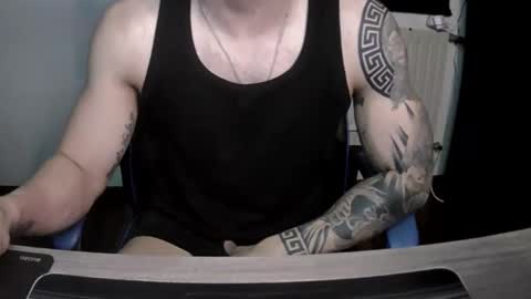 alejoduarte16 online show from 04/14/26, 12:00