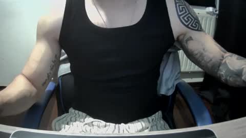 alejoduarte16 online show from 06/14/26, 04:20