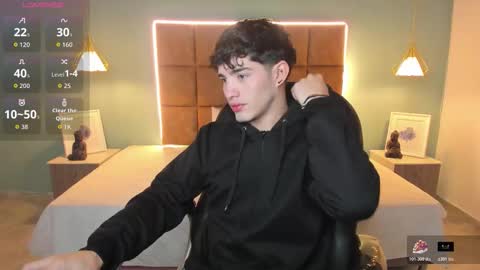 Snapshot of alejootwink chatting on 11/29/25, 02:36 ALejoo Saenz online show from 11/29/25, 02:36