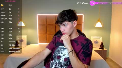 Snapshot of alejootwink chatting on 01/13/26, 02:28 ALejoo Saenz online show from 01/13/26, 02:28