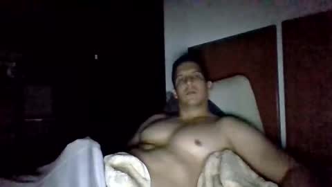 Snapshot of alejxoxo chatting on 02/03/25, 06:13 alejxoxo online show from 02/03/25, 06:13