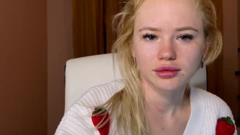 Lexi online show from 12/26/24, 05:37