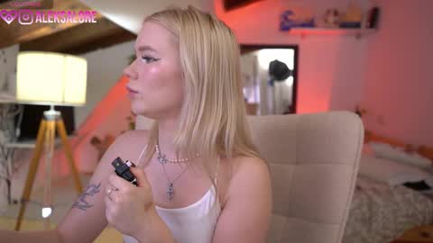 Lexi online show from 02/08/26, 04:05