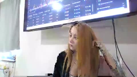 aleksandra33 online show from 06/07/26, 08:40