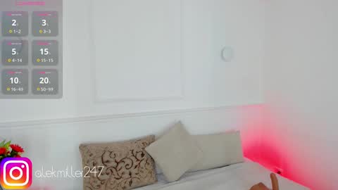 Snapshot of aleksandra_miller chatting on 03/03/25, 12:27 Aleksandra online show from 03/03/25, 12:27