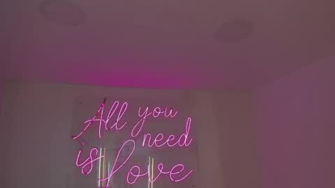 Aleksandra  online show from 05/20/26, 12:33