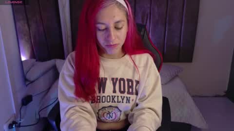 alektra_bryce online show from 11/09/25, 07:34