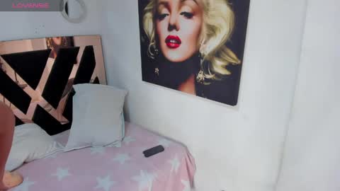 Alena online show from 04/25/26, 12:02