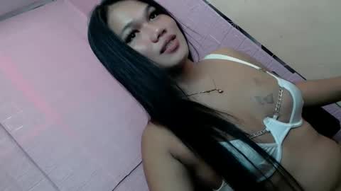 Snapshot of alena_sanggre69 chatting on 12/15/24, 06:04 Kimmygirl online show from 12/15/24, 06:04