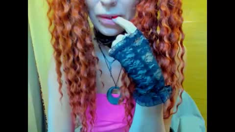 Snapshot of alenablack chatting on 03/31/26, 12:01 Luly online show from 03/31/26, 12:01