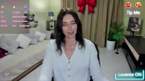 AlenaCoplan online show from 04/27/26, 10:19