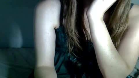 Snapshot of aleniia19 chatting on 09/27/25, 08:36 Aleniia19 online show from 09/27/25, 08:36