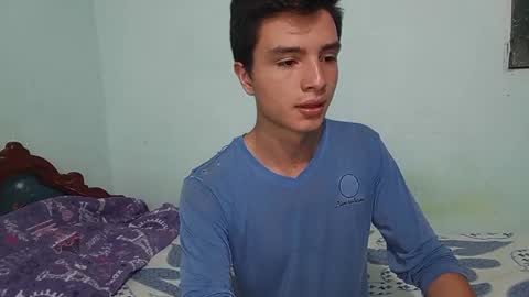 Snapshot of aleo_011 chatting on 12/02/24, 03:15 Alejandro online show from 12/02/24, 03:15