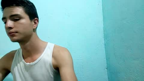 Snapshot of aleo_011 chatting on 01/07/25, 07:28 Alejandro online show from 01/07/25, 07:28