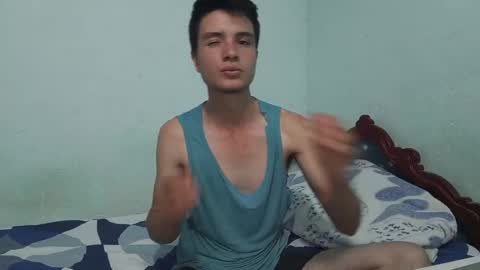 Snapshot of aleo_011 chatting on 01/09/25, 02:11 Alejandro online show from 01/09/25, 02:11