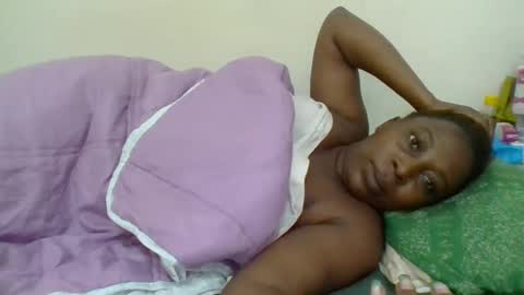 Noreen Kennth and Emilly online show from 02/14/25, 06:12