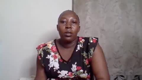 Noreen Kennth and Emilly online show from 10/05/25, 02:59