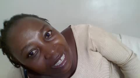 Noreen Kennth and Emilly online show from 02/21/26, 07:09