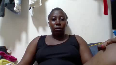 Noreen Kennth and Emilly online show from 04/07/26, 06:52