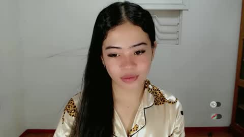 Snapshot of alesha_vibe_me chatting on 02/05/25, 07:50 alesha_vibe_me online show from 02/05/25, 07:50