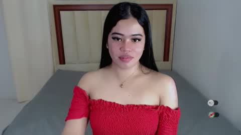 Snapshot of alesha_vibe_me chatting on 10/25/25, 02:56 alesha_vibe_me online show from 10/25/25, 02:56