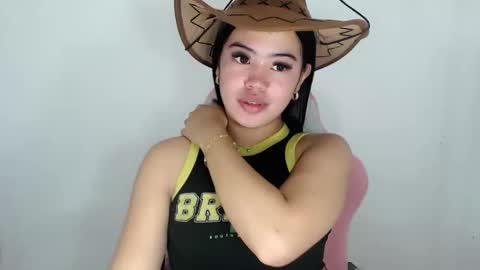 Snapshot of alesha_vibe_me chatting on 06/08/26, 02:50 alesha_vibe_me online show from 06/08/26, 02:50