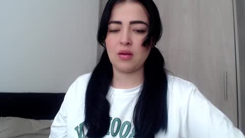 Aleska online show from 02/18/25, 02:59