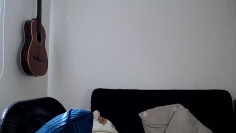 Aleska online show from 06/18/26, 02:32