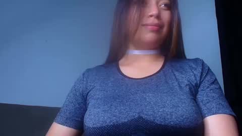 Snapshot of aleska_dollx chatting on 03/11/25, 12:54 QUEEN OFF MILk IM BACK 15 NOV online show from 03/11/25, 12:54