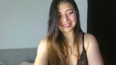 Snapshot of aleska_dollx chatting on 10/02/25, 01:34 QUEEN OFF MILk IM BACK 15 NOV online show from 10/02/25, 01:34