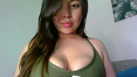 QUEEN OFF MILk  IM BACK  15 NOV online show from 01/14/26, 10:25