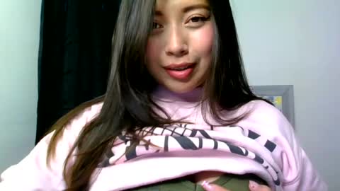 QUEEN OFF MILk  IM BACK  15 NOV online show from 07/24/26, 10:41