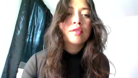 QUEEN OFF MILk  IM BACK  15 NOV online show from 07/26/26, 01:18