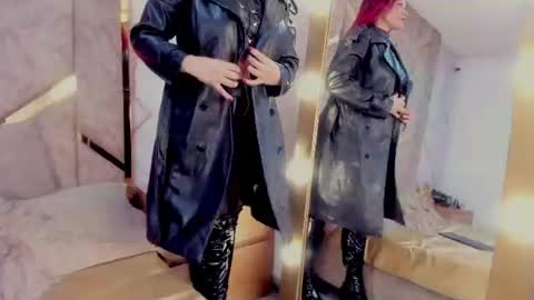 Aleska online show from 07/14/26, 10:43